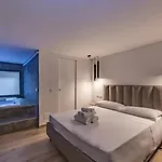 La Brisa Apartahotel