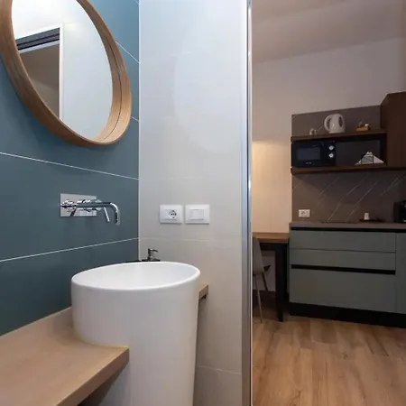 La Brisa Aparthotel Capo dʼOrlando