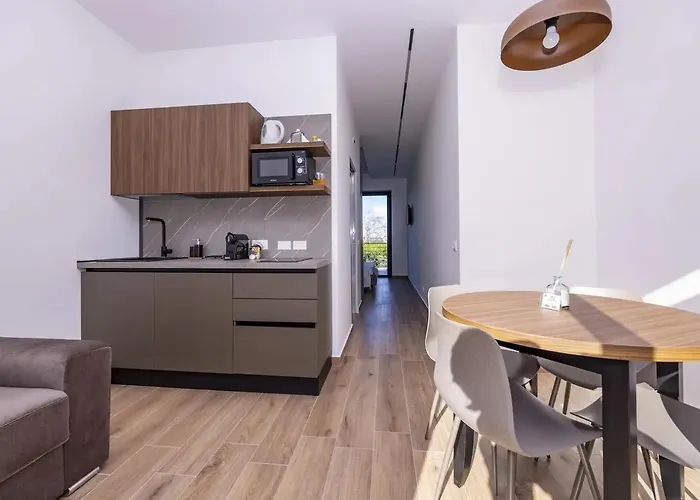 La Brisa Apartahotel 4*