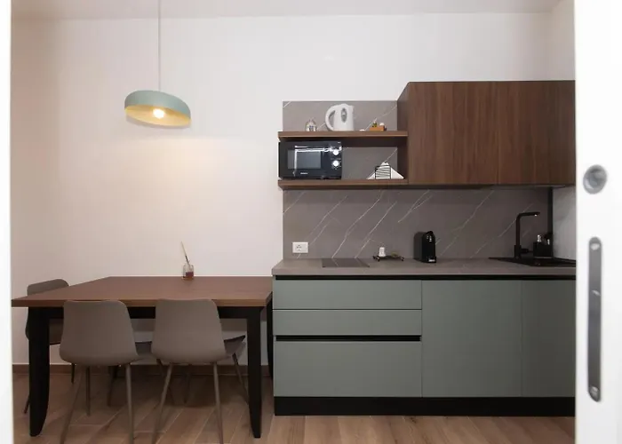 La Brisa Apartahotel 4*