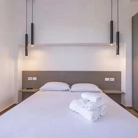 Aparthotel La Brisa *