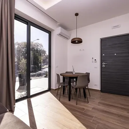 La Brisa Aparthotel
