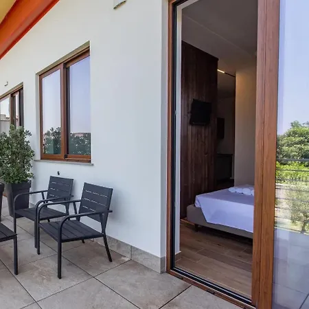 La Brisa Aparthotel *